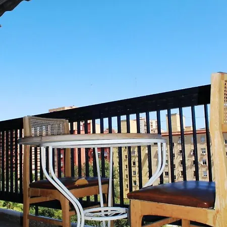 Bright Flat Close Becah &spacious Sunny Terrace Apartment